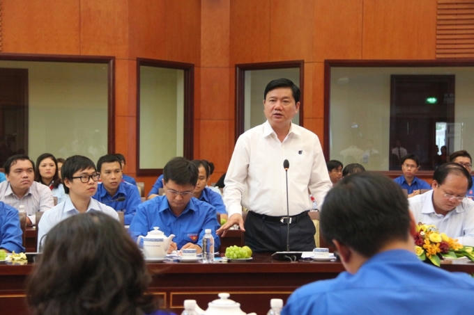 Bí thư Thành ủy Đinh La Thăng yêu cầu kiểm điểm các giám đốc sở vắng họp
