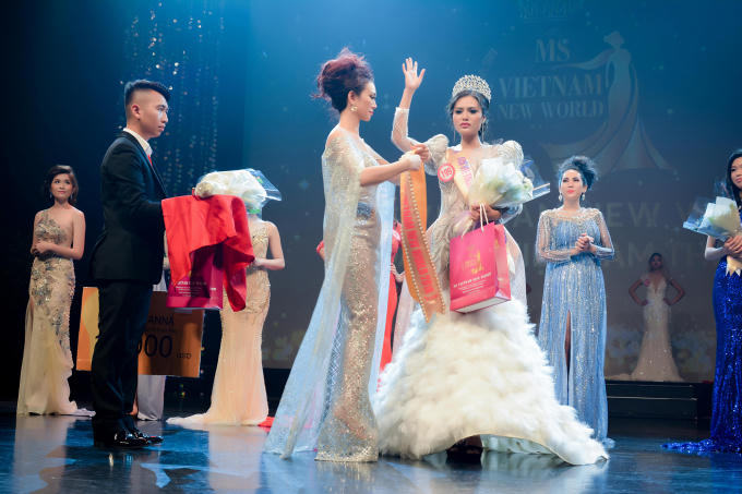 Hoa hậu Việt Nam Thế Giới 2018 kết th&uacute;c trong sự th&agrave;nh c&ocirc;ng