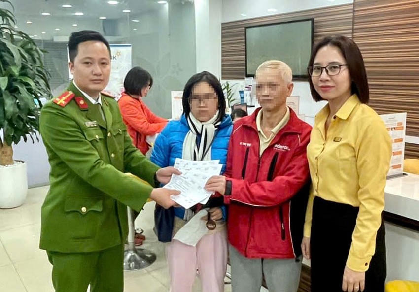Kịp thời ngăn chặn vụ giả danh Công an nhằm chiếm đoạt 500 triệu đồng của cụ ông.