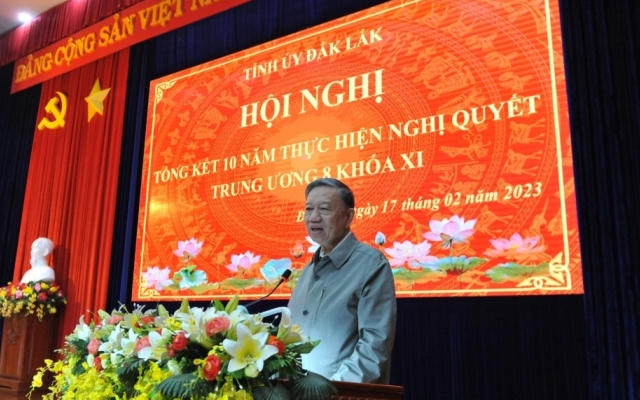 Thế trận lòng dân trong việc thực hiện Nghị quyết Trung ương 8