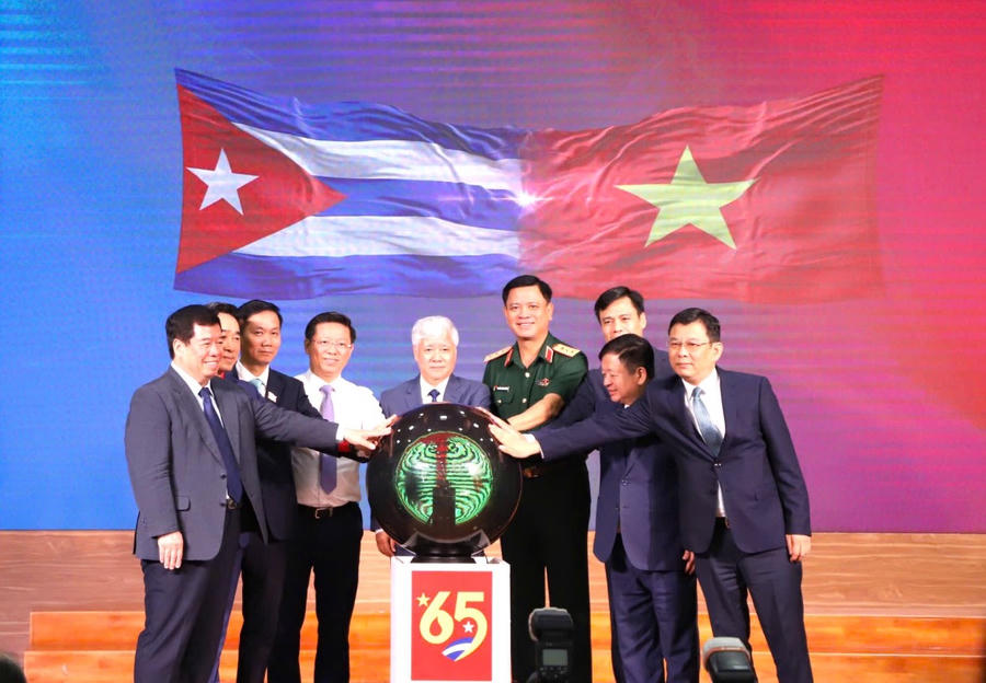 Đã có gần 24 tỷ đồng được gửi tới ủng hộ nhân dân Cuba. (Ảnh: Hội Trung ương Hội Chữ thập đỏ Việt Nam)