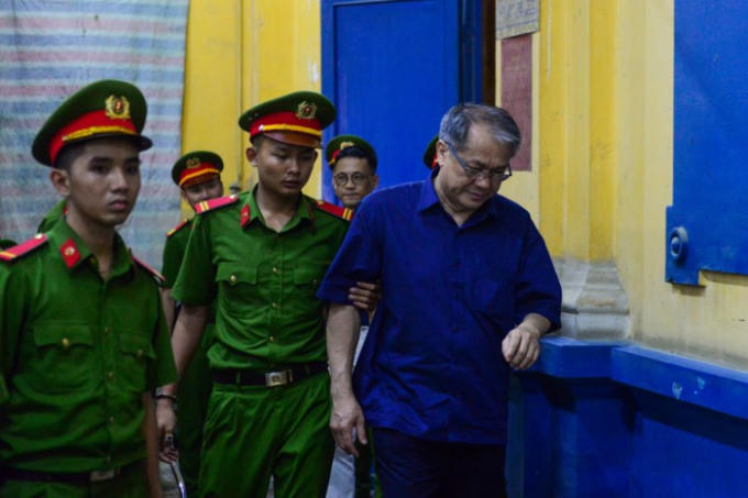 Tại phiên xử tháng 1/2017, Phạm Công Danh cho rằng cha con ông Trần Quý Thanh là người hại mình. Ảnh: Tùng Tin.