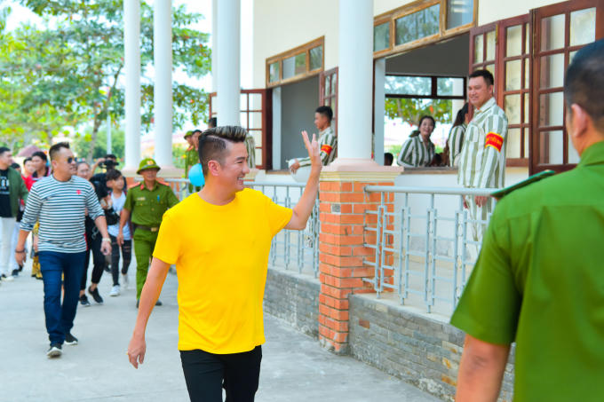 Bận thế nào, Đàm Vĩnh Hưng cũng nhất định phải diễn một show đặc biệt trong năm