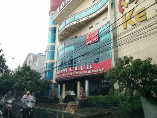 Quán karaoke ADM Club là địa điểm ăn chơi nổi tiếng ở Hải Phòng. Ảnh: Giang Chinh.