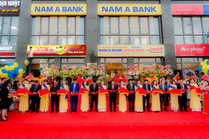 Chi nhánh đầu tiên của Nam A Bank tại tỉnh Quảng Ninh chính thức được khai trương.