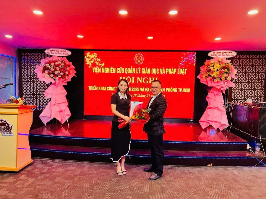Lễ ký ghi nhớ giữa Viện Nghiên cứu Quản lý Giáo dục và Pháp luật và Công ty Luật TNHH DNL & Cộng sự.