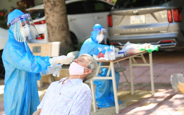 Hà Nội phát hiện 6 ca COVID-19 mới, nhiều ca nhiễm liên quan ổ dịch BV Việt Đức