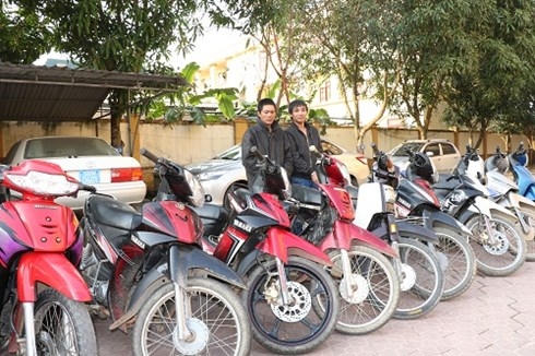 Hai đối tượng trộm cắp xe máy đã bị bắt.