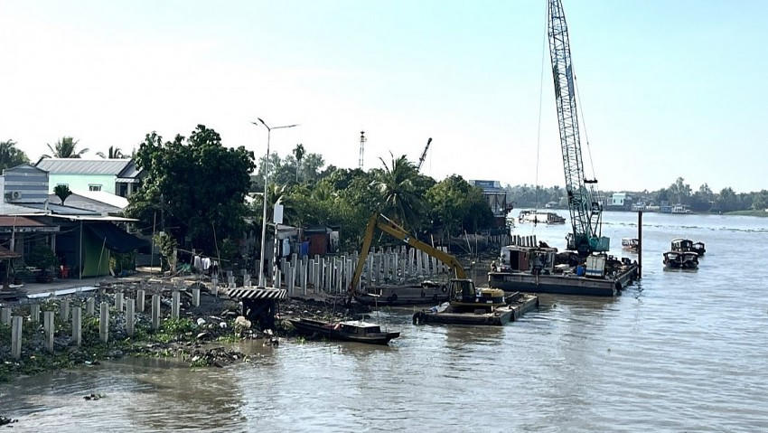 Việc đầu tư công trình sẽ giúp người dân địa phương ổn định cuộc sống, phát triển kinh tế - xã hội