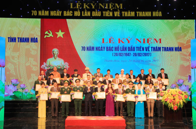 Chương trình đã vinh danh biểu dương 11 cá nhân đạt danh hiệu “Vì sự phát triển Thanh Hóa”; 70 công dân kiểu mẫu, tập thể kiểu mẫu tiêu biểu giai đoạn 2014 - 2016.
