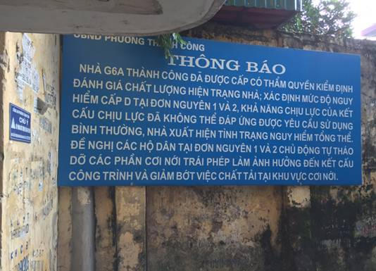 Bảng thông báo treo từ đầu năm 2017 tại đơn nguyên 1 và 2 nhà G6A.