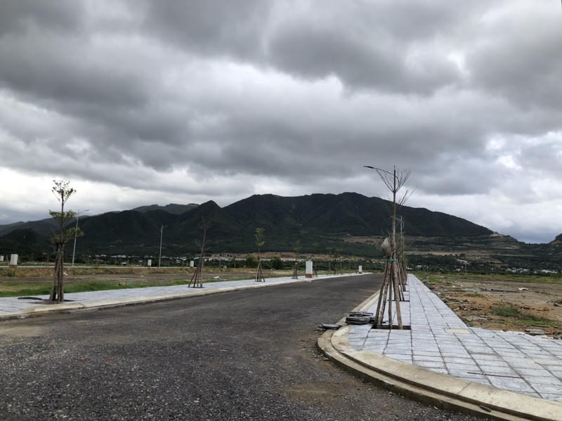 Hạ tầng khu tái định cư dự án được xây dựng gần hoàn thiện.