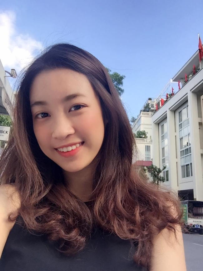 Ngắm loạt ảnh đời thường siêu dễ thương của tân Hoa hậu Việt Nam 2016 Đỗ Mỹ Linh
