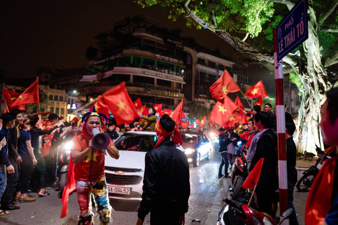 Người dân Việt Nam tin rằng chiến tích của U23 sẽ làm cho nền bóng đá nước nhà bước sang một trang sử mới.