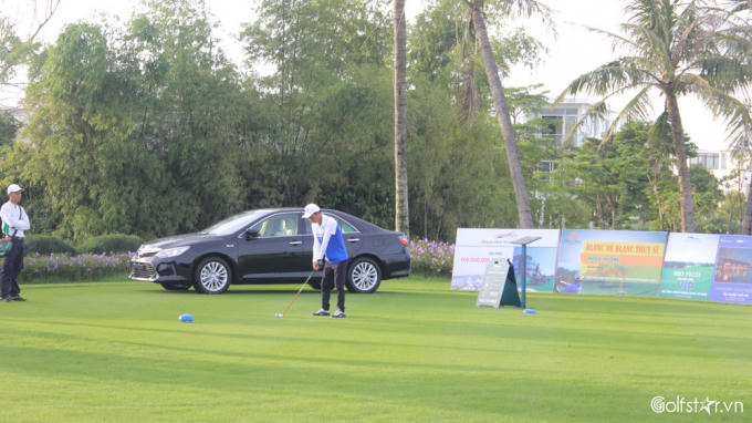 HIO dành cho các golfer sẽ là những xe sang có giá trị nhiều tỷ đồng.