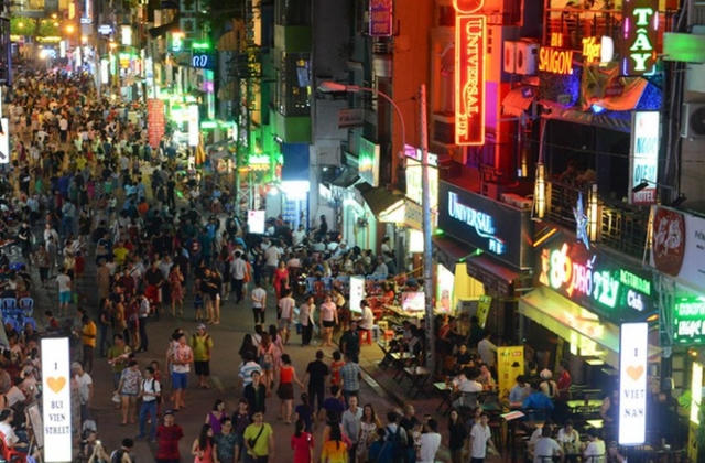 Đột phá kinh tế đêm: 'Mỏ vàng' thời hậu COVID-19