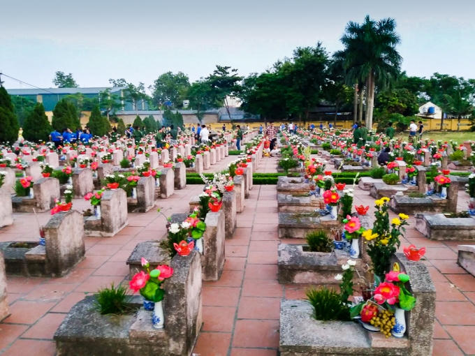 Nghĩa trang liệt sĩ thành phố Hà Nội, phường Tây Tựu, quận Bắc Từ Liêm.