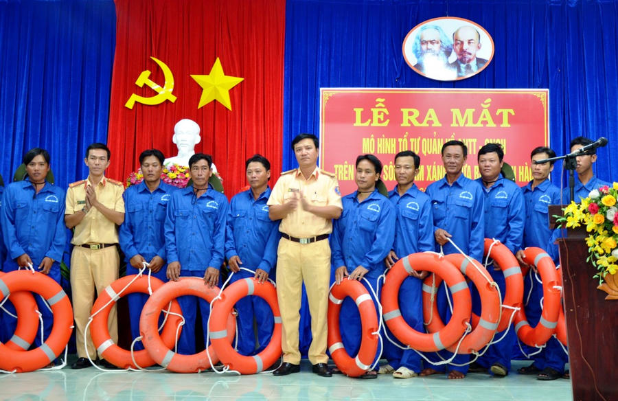 Công an tỉnh Bạc Liêu đã phát huy hiệu quả hoạt động của các mô hình phòng chống tội phạm trong công tác phòng chống khai thác IUU.