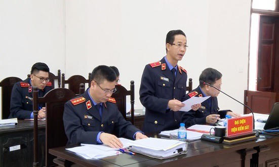 Anh184.