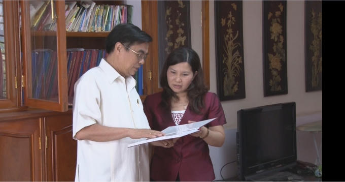  PGS. TS Nguyễn Huy Oánh và DS Lê Thị Bình vẫn thường xuyên trao đổi chuyên môn cùng nhau.