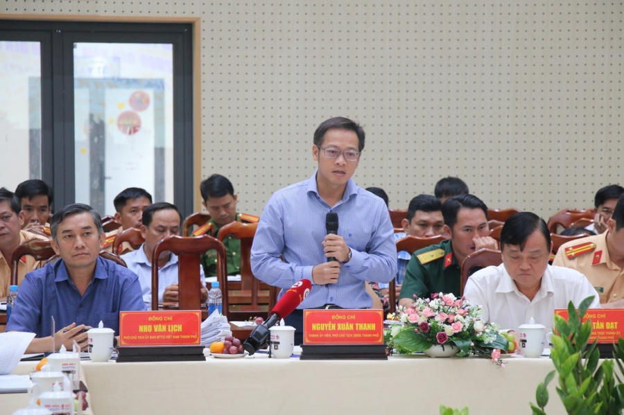 Phó chủ tịch UBND TP Biên Hoà Nguyễn Xuân Thanh phát biểu tại buổi giám sát.