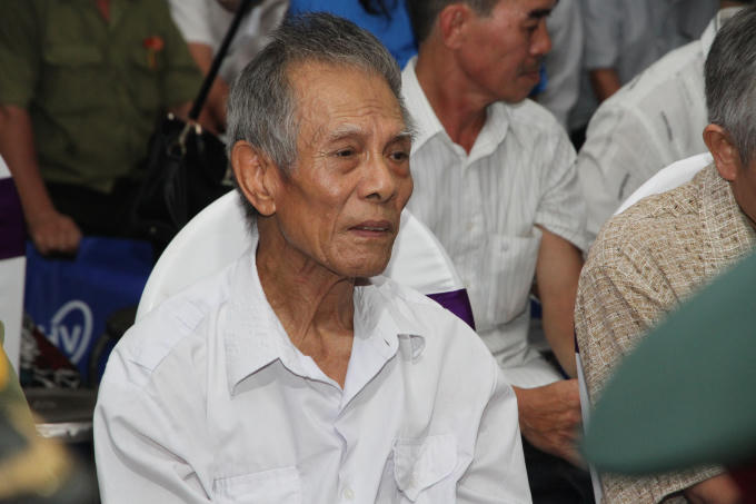 Khi nói về những ngày chiến đấu cùng các đồng đội đã hy sinh, các cựu chiến binh hầu hết không kìm nổi cảm xúc, họ kể lại câu chuyện của mình trong ánh mắt buồn nhưng đầy tự hào và hân hoan.