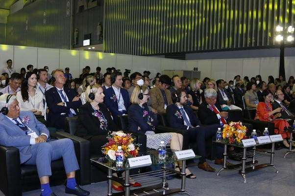 Khai mạc Hội thảo quốc tế về ngành cấp thoát nước, công nghệ lọc nước và xử lý nước thải tại Việt Nam.