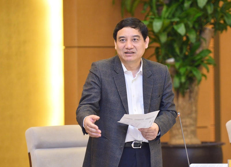 Ông Nguyễn Đắc Vinh, Chủ nhiệm Ủy ban Văn hóa, Giáo dục của Quốc hội phát biểu tại Toạ đàm.