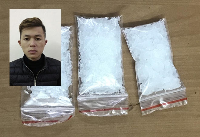 Đối tượng Đinh Văn Hải cùng tang vật của vụ án.
