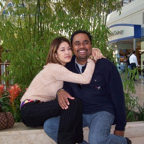 Thu Phương hạnh phúc vì luôn có Dũng Taylor đồng hành trong cuộc sống và sự nghiệp ca hát.