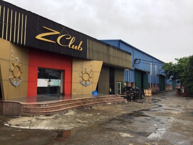 Văn phòng, nhà xưởng hiện có sẵn.
