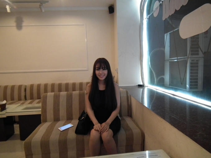 Một Linh Miu không "chảnh chọe" ngoài đời. (Ảnh: Phương Thảo)