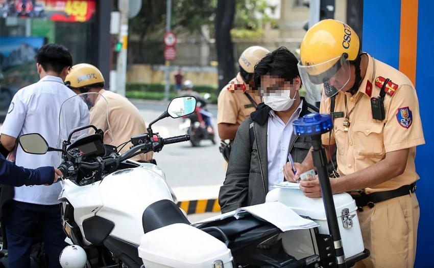 Tai nạn giao thông giảm sâu trong ngày đầu nghỉ lễ 30/4 - 1/5.