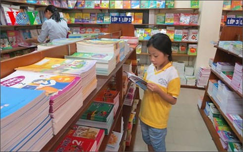Sách giáo khoa sử dụng một lần chỉ là sách bài tập, tham khảo (ảnh minh họa)