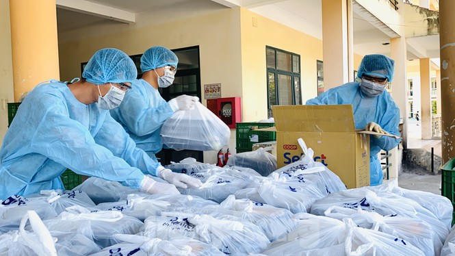 Từ trong khu cách ly: 'Tận trong đáy lòng thực sự rất xúc động và tôi đã khóc!' - ảnh 2