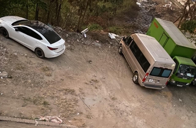 Bắc Giang: Cần sớm giải quyết kiến nghị thu hồi bãi xe tư nhân trên ao thoát lũ để làm khu vui chơi