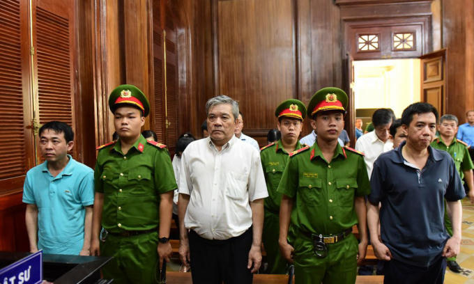 Anh118.