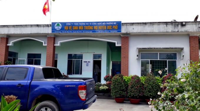 Đội vệ sinh môi trường huyện Đức Phổ (Nguồn: moitruongmd.com).