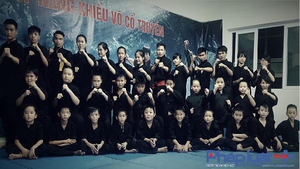 Một trong những lớp võ tài năng do Út Nguyễn trực tiếp quản lý.