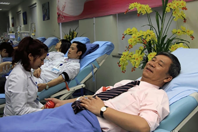 GS.TS. Nguyễn Anh Trí, Viện trưởng Viện Huyết học - Truyền máu TW là một trong nhiều người tiên phong trong các hoạt động hiến máu cứu người. (Ảnh: Viện Huyết học)