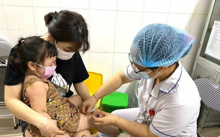 Thành lập 6 đoàn kiểm tra, giám sát công tác phòng, chống dịch sởi. (Hình minh hoạ)