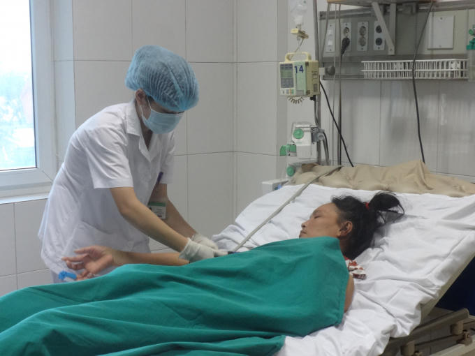 Người dân cần chủ động diệt muỗi, bọ gậy để tránh muỗi đốt lây nhiễm sốt xuất huyết. Ảnh: minh họa/Ngọc Nga
