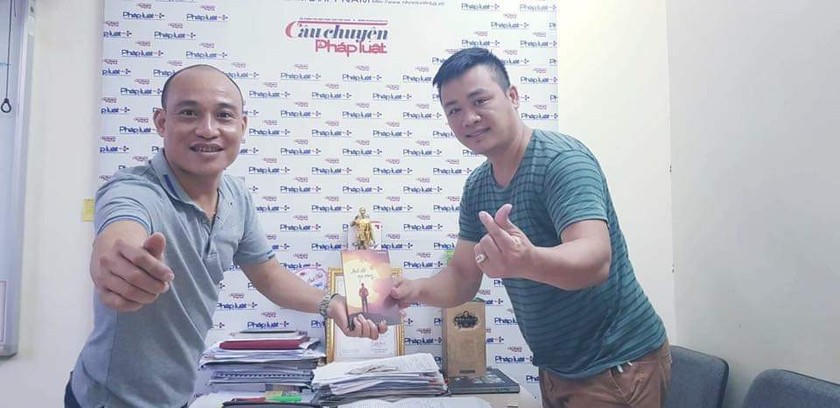 Nhà báo Quốc Cường và bạn thời đại học - NS ƯT - diễn viên Phạm Quang Ánh