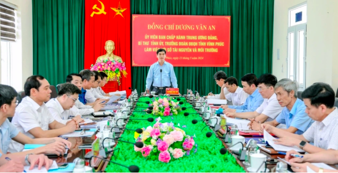 Bí thư Tỉnh ủy Vĩnh Phúc Dương Văn An phát biểu tại buổi làm việc với Sở Tài nguyên và Môi trường