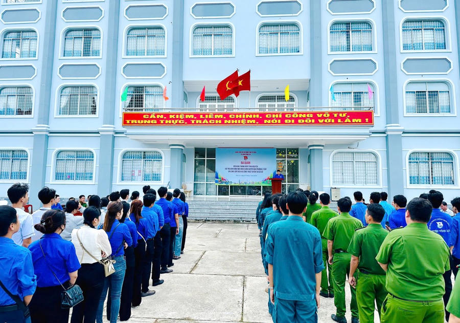 Quang cảnh buổi lễ.