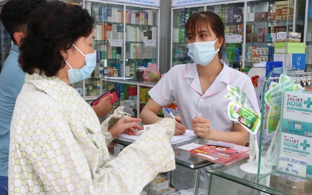 Hà Nội có 114 điểm bán lẻ thuốc phục vụ người dân dịp Tết