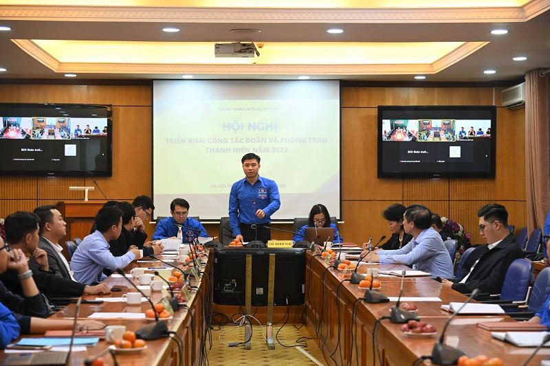 D6016796-2B6E-4717-998C-08E691DFF431.