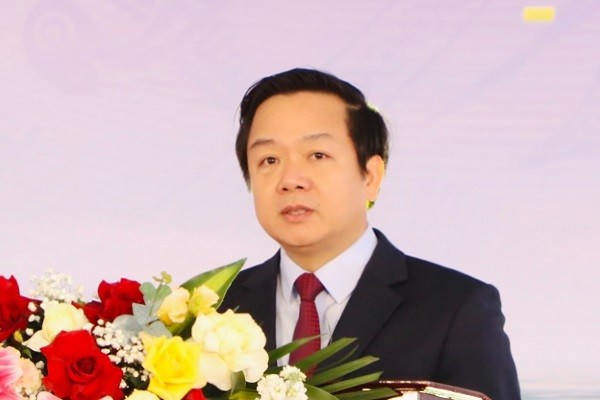 Ông Phạm Quang Ngọc, Chủ tịch UBND tỉnh Ninh Bình phát biểu tại Lễ khởi công.