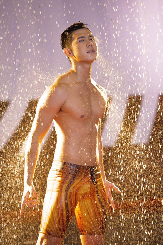Xuân Hùng.