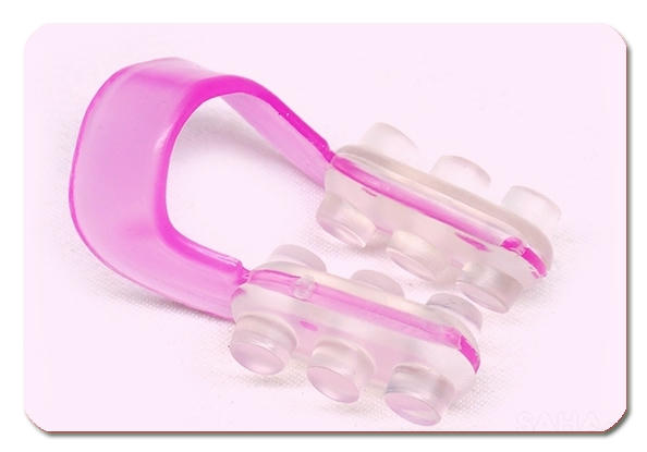 Nhìn thoáng qua, dụng cụ này không khác gì chiếc kẹp quần áo